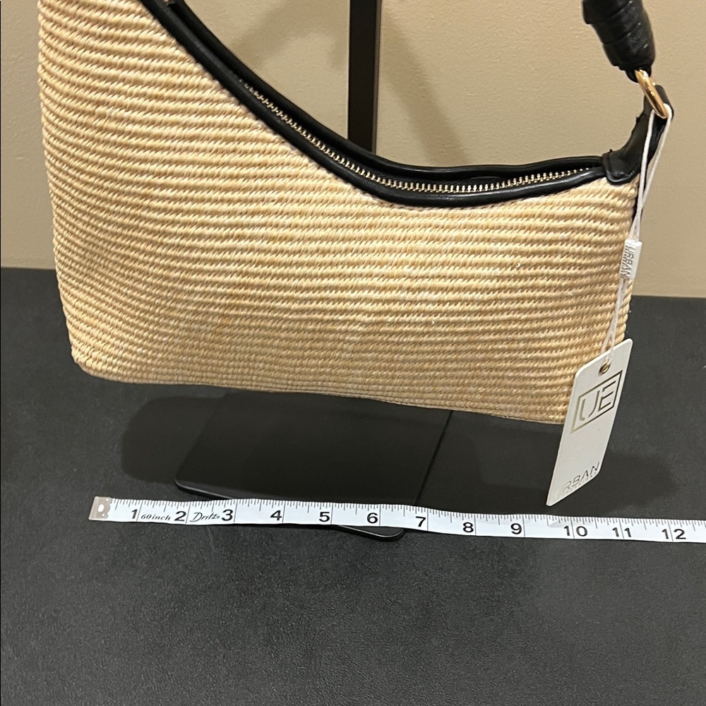 Urban Expressions | Natural Woven Shoulder Bag w/ Braided Handle - Picture 9 of 11